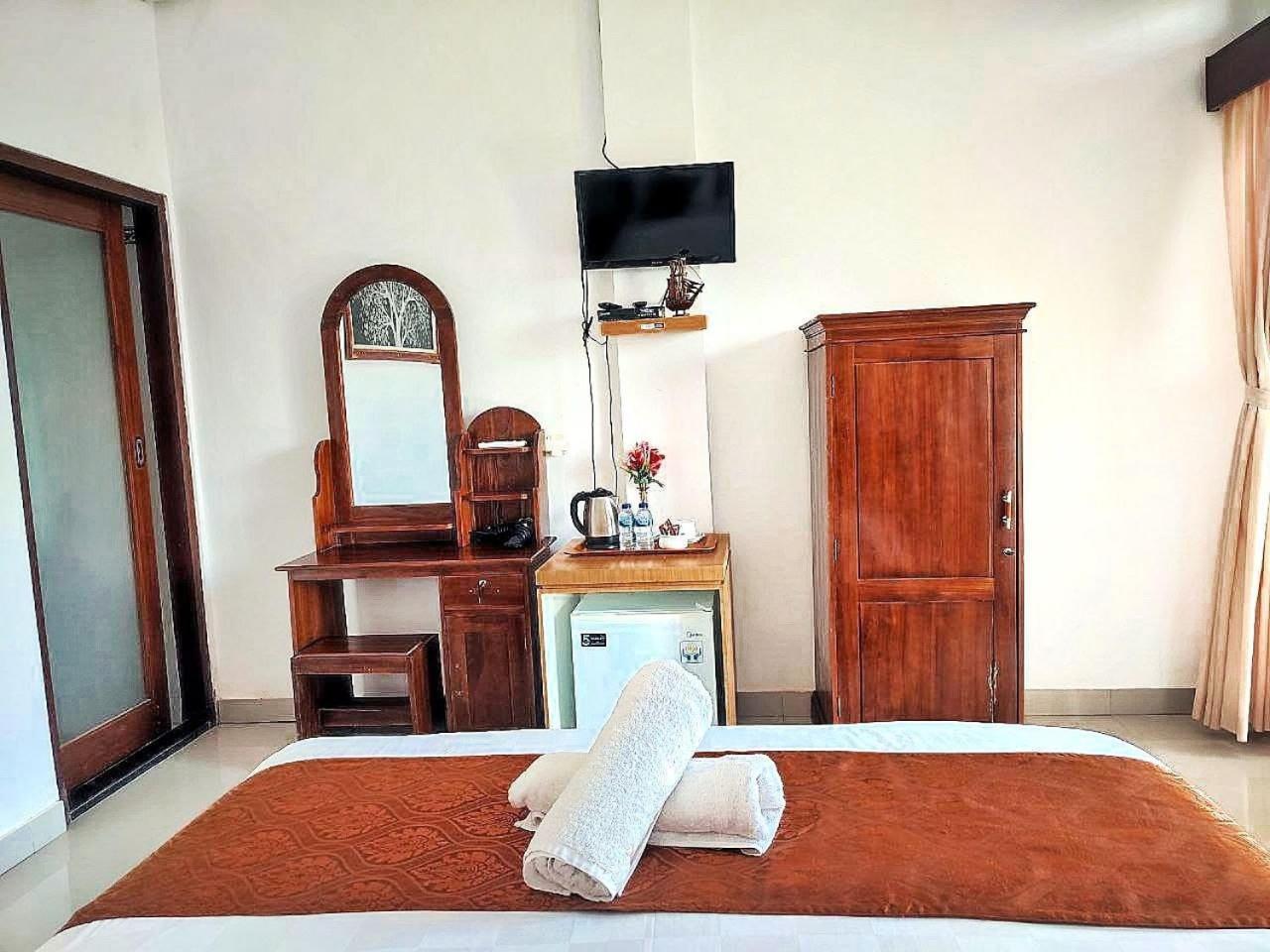 Kaylas Hill Resort Batununggul Exterior photo